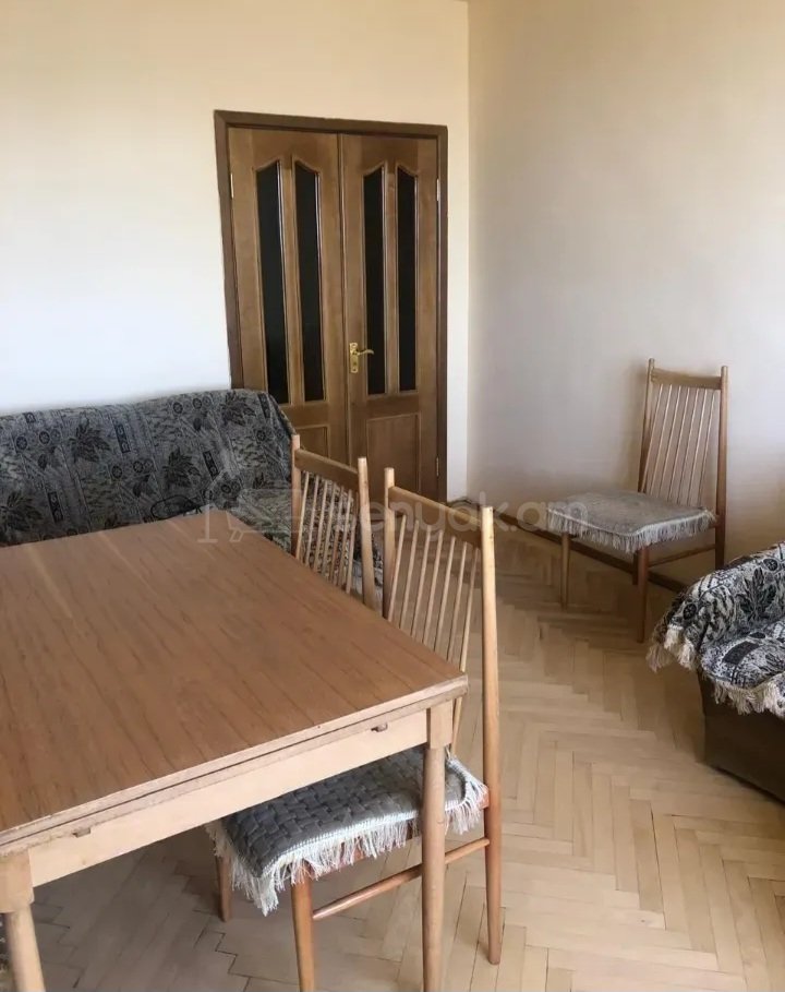 3 Սենյականոց Բնակարան Քարե Շենքում, 65քմ, 11/12 հարկ, Կապիտալ Վերանորոգված, Կահավորված