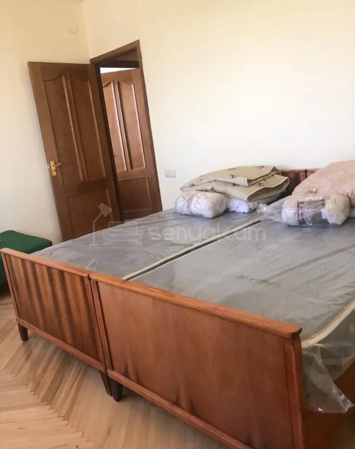 3 Սենյականոց Բնակարան Քարե Շենքում, 65քմ, 11/12 հարկ, Կապիտալ Վերանորոգված, Կահավորված
