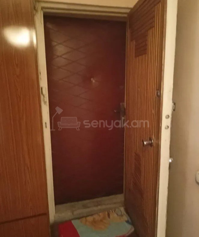 2 Սենյականոց Բնակարան, 75քմ, 2/9 հարկ, Պետական Վիճակում