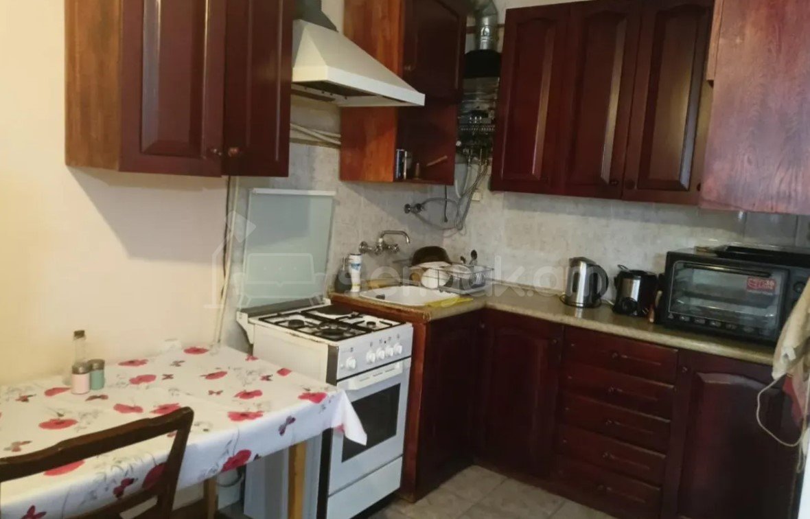 2 Սենյականոց Բնակարան, 75քմ, 2/9 հարկ, Պետական Վիճակում