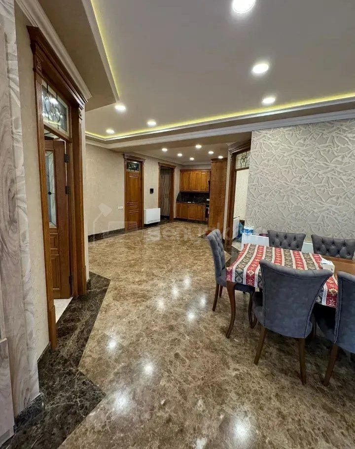 3 Սենյականոց Բնակարան Նորակառույցում, 103քմ, 4/17 հարկ, Կապիտալ Վերանորոգված
