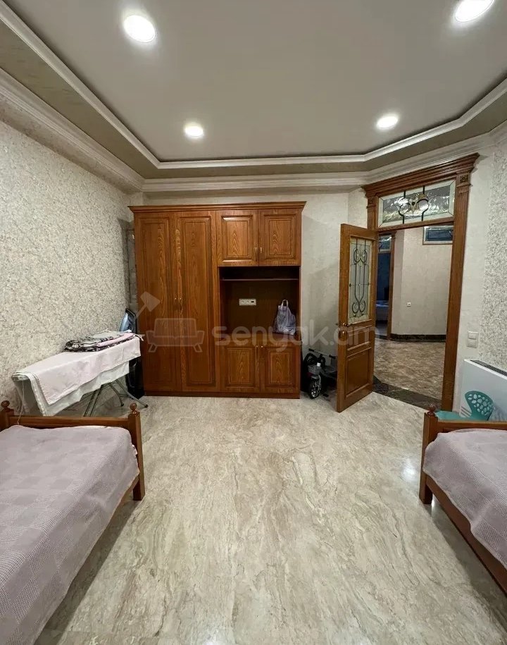3 Սենյականոց Բնակարան Նորակառույցում, 103քմ, 4/17 հարկ, Կապիտալ Վերանորոգված