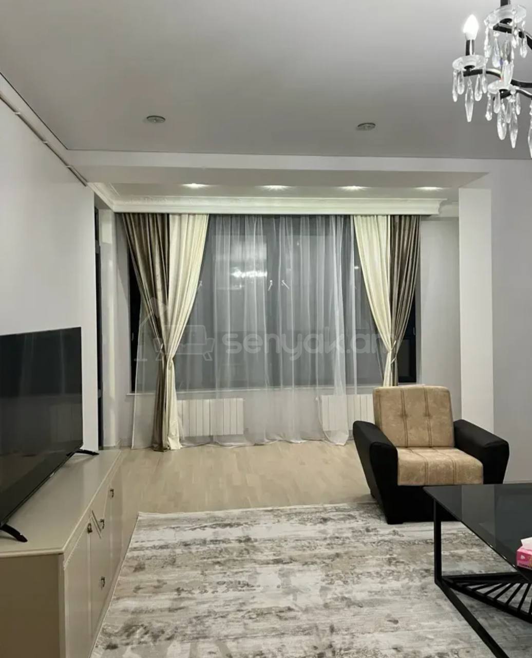 3 Սենյականոց Բնակարան, 105քմ, 8/17 հարկ, Կապիտալ Վերանորոգված, Կահավորված