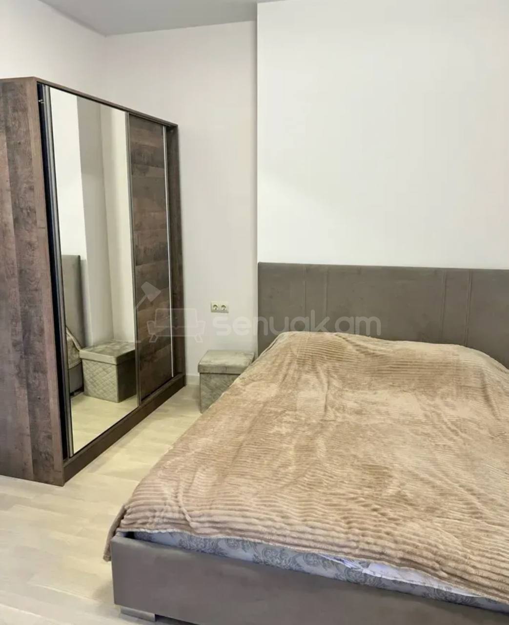 3 Սենյականոց Բնակարան Նորակառույցում, 105քմ, 8/17 հարկ, Կապիտալ Վերանորոգված, Կահավորված, Արևկող