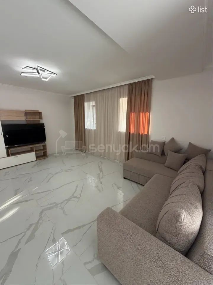 3 Սենյականոց Բնակարան Քարե Շենքում, 70քմ, 1/1 հարկ, Դիզայներական Վերանորոգված, Կահավորված, Արևկող