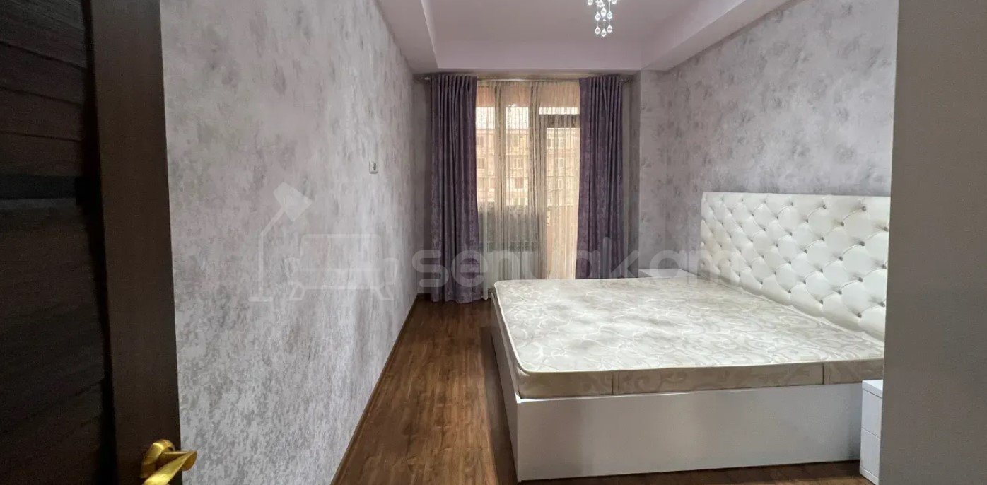 3 Սենյականոց Բնակարան Նորակառույցում, 65քմ, 4/18 հարկ, Դիզայներական Վերանորոգված, Կահավորված
