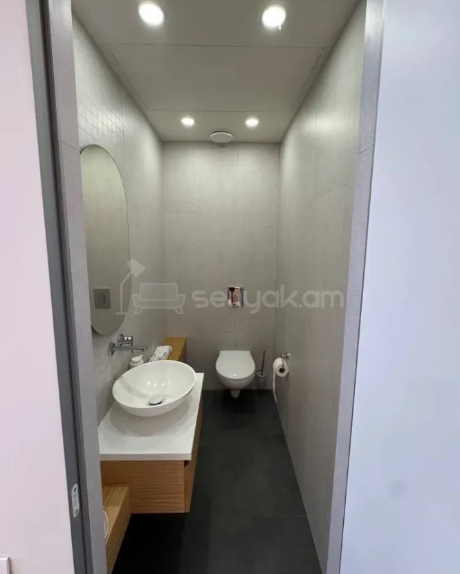 2 Սենյականոց Բնակարան Նորակառույցում, 85քմ, 3/7 հարկ, Դիզայներական Վերանորոգված
