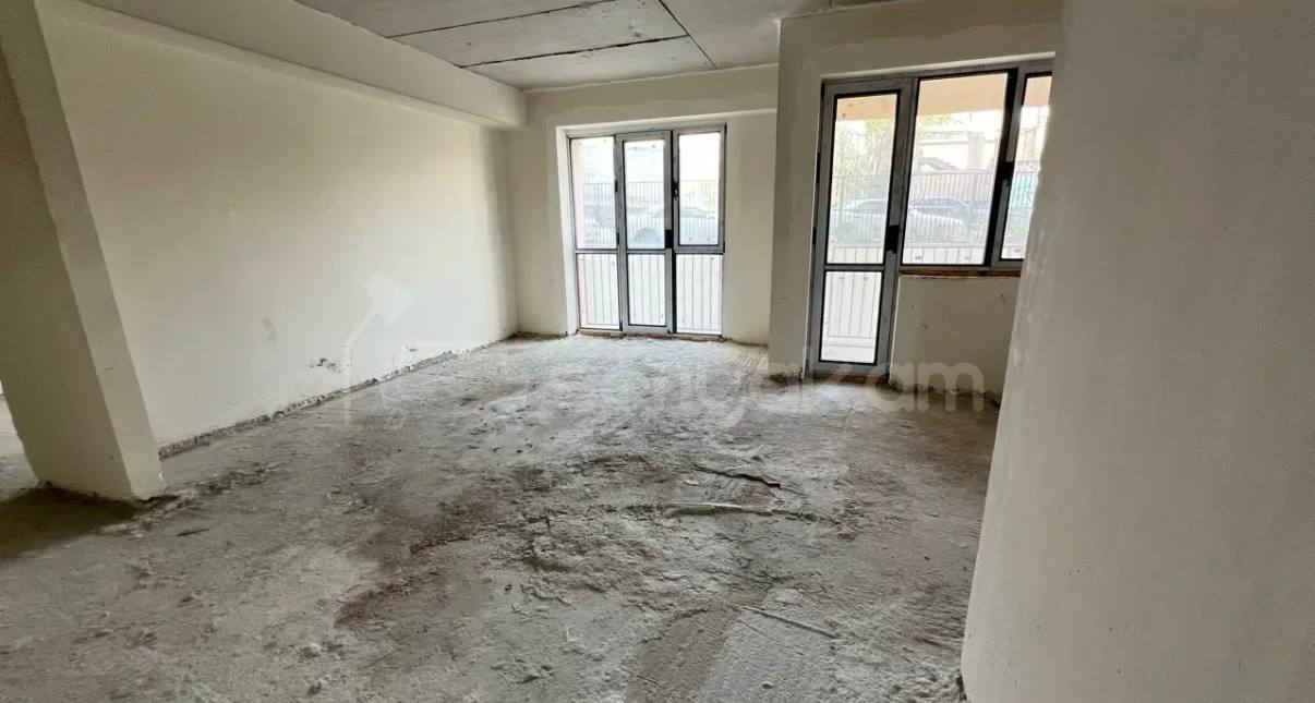 3 Սենյականոց Բնակարան, 88քմ, 2/16 հարկ, Զրոյական Վիճակում