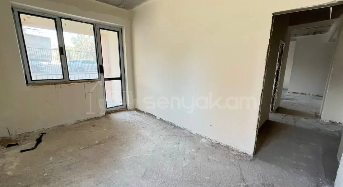 3 Սենյականոց Բնակարան, 88քմ, 2/16 հարկ, Զրոյական Վիճակում