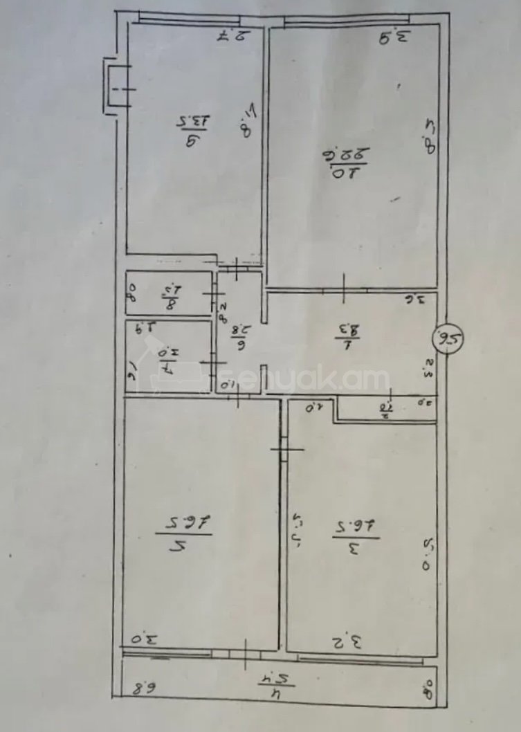 3 Սենյականոց Բնակարան, 91քմ, 9/9 հարկ, Պետական Վիճակում