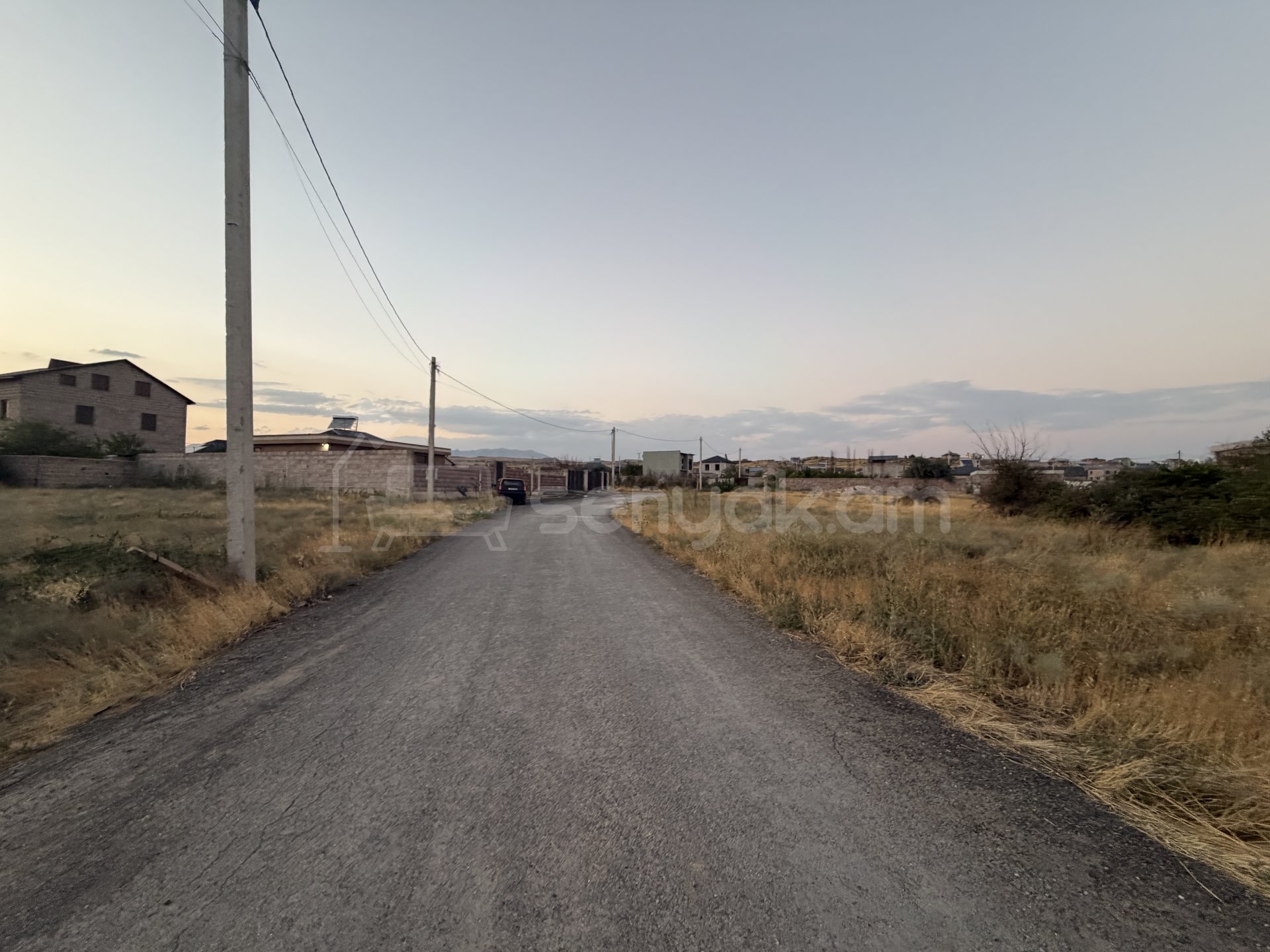 Բնակելի Նշանակության Հողատարածք, 1004քմ