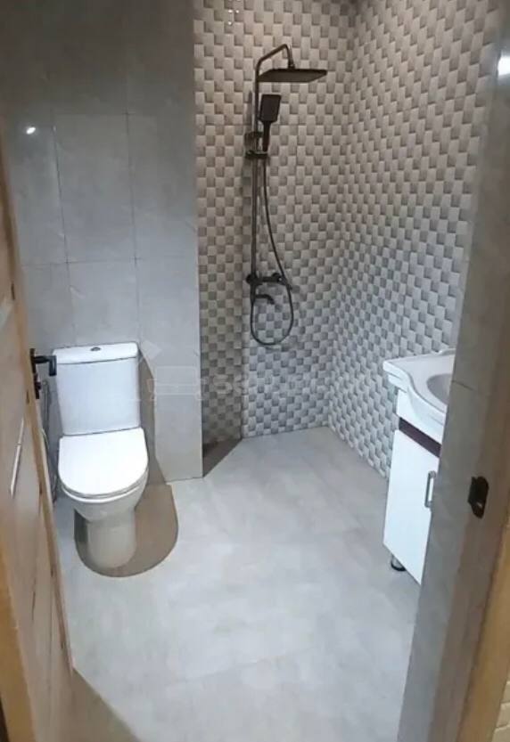 3 Սենյականոց Բնակարան Նորակառույցում, 53քմ, 3/5 հարկ, Դիզայներական Վերանորոգված