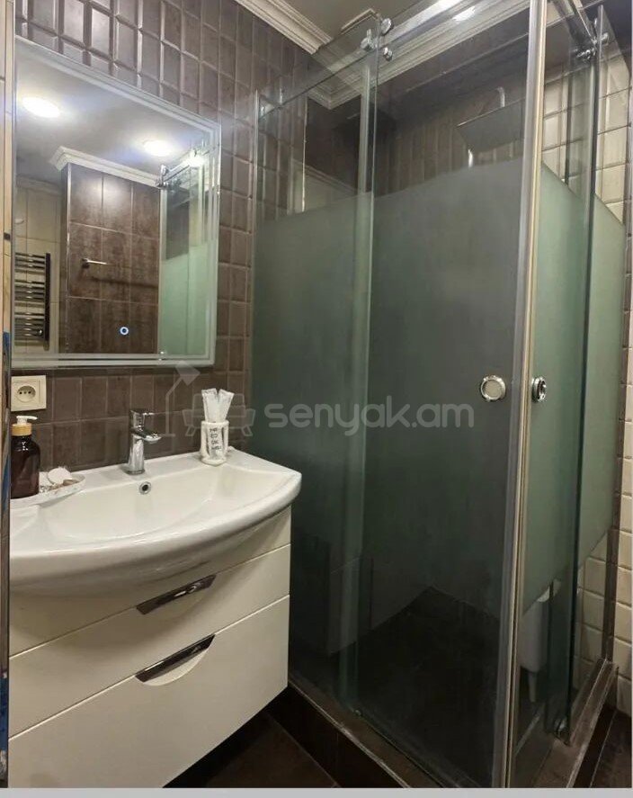 3 Սենյականոց Բնակարան, 63քմ, 4/10 հարկ, Կապիտալ Վերանորոգված