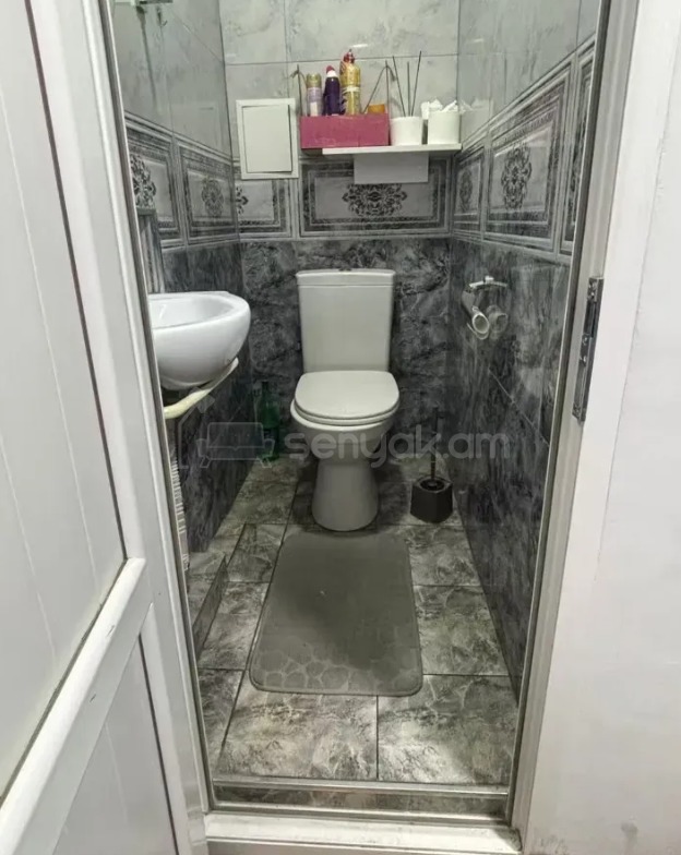 2 Սենյականոց Բնակարան Քարե Շենքում, 71քմ, 2/5 հարկ, Կապիտալ Վերանորոգված, Կահավորված, Արևկող