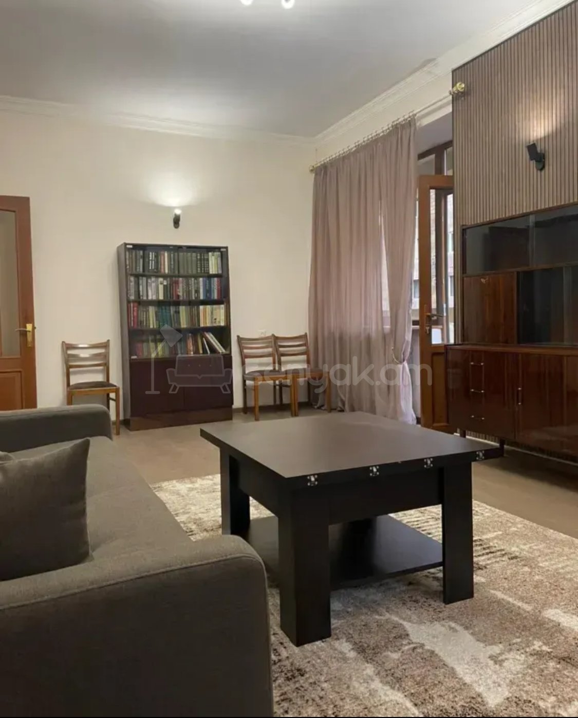 3 Սենյականոց Բնակարան, 105քմ, 2/9 հարկ, Կապիտալ Վերանորոգված, Կահավորված