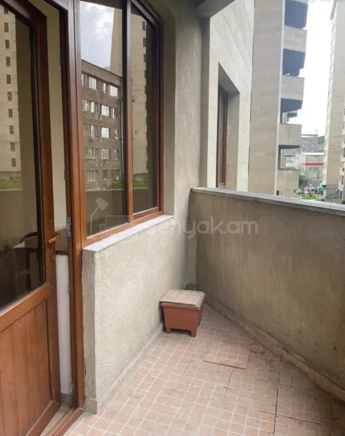 3 Սենյականոց Բնակարան Նորակառույցում, 105քմ, 2/9 հարկ, Կապիտալ Վերանորոգված, Կահավորված