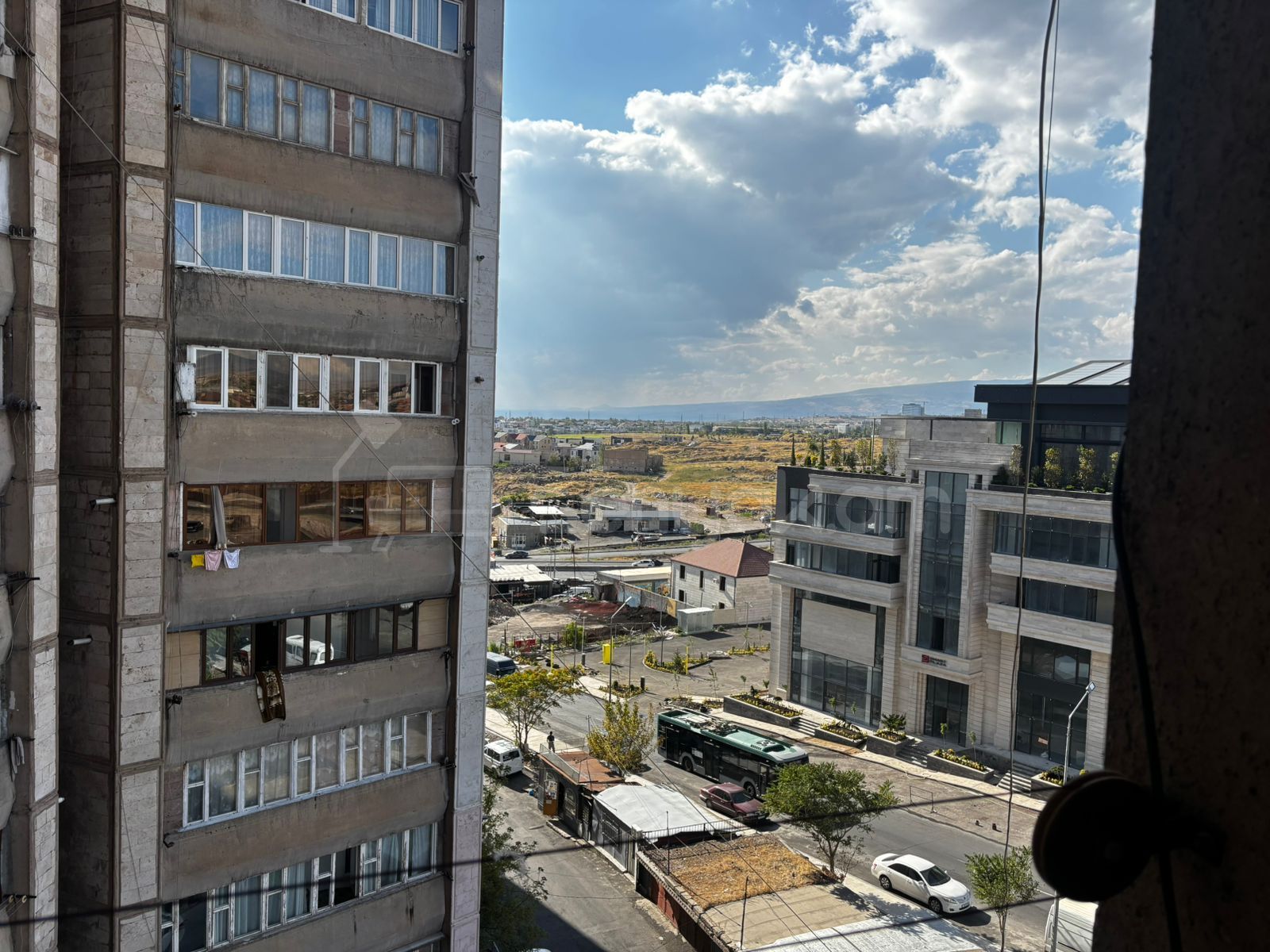 2 Սենյականոց Բնակարան, 62քմ, 8/16 հարկ, Կապիտալ Վերանորոգված, Կահավորված, Արևկող