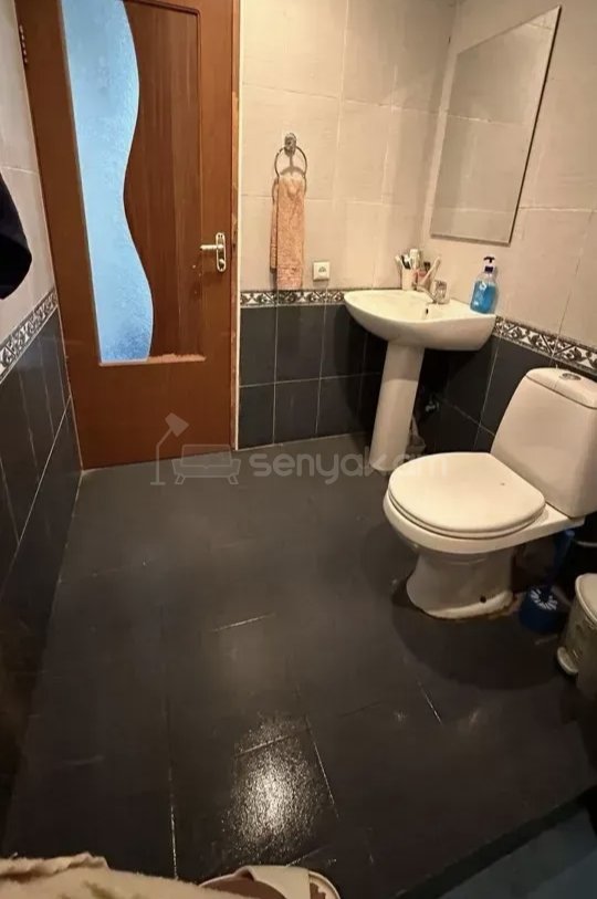 3 Սենյականոց Բնակարան Քարե Շենքում, 78քմ, 2/2 հարկ, Կապիտալ Վերանորոգված, Կահավորված, Արևկող