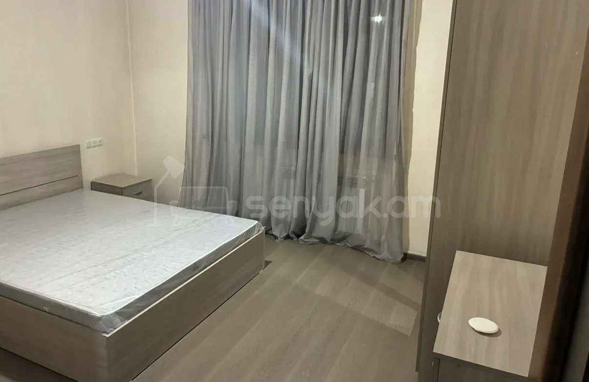 3 Սենյականոց Բնակարան, 105քմ, 2/9 հարկ, Կոսմետիկ Վերանորոգված, Կահավորված