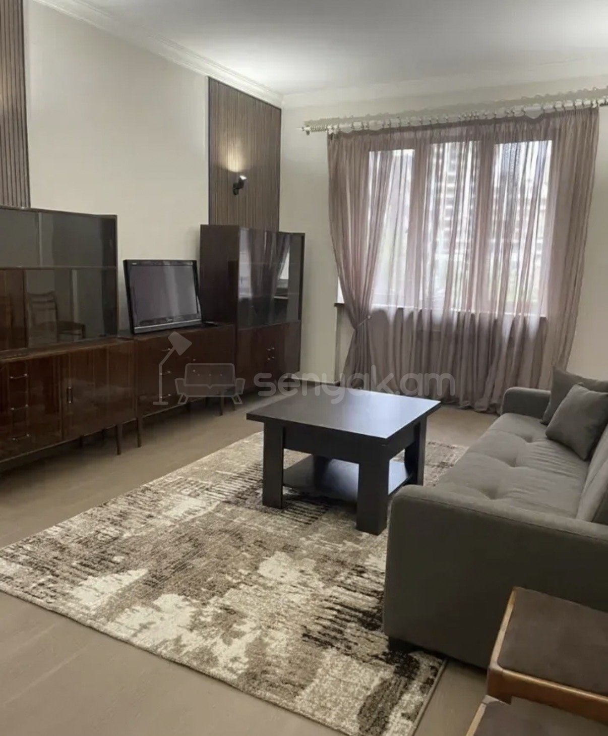 3 Սենյականոց Բնակարան, 105քմ, 2/9 հարկ, Կոսմետիկ Վերանորոգված, Կահավորված