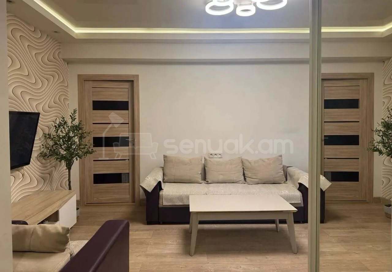 3 Սենյականոց Բնակարան, 63քմ, 4/10 հարկ, Կապիտալ Վերանորոգված