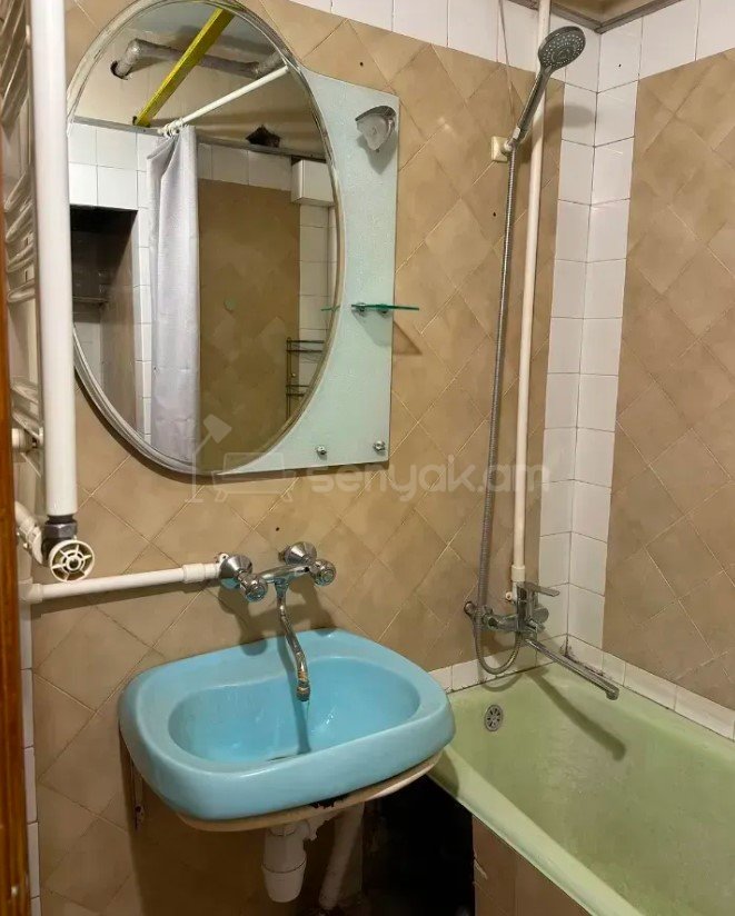 2 Սենյականոց Բնակարան, 77քմ, 6/12 հարկ, Պետական Վիճակում