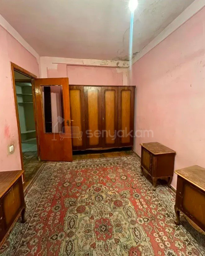 2 Սենյականոց Բնակարան, 77քմ, 6/12 հարկ, Պետական Վիճակում