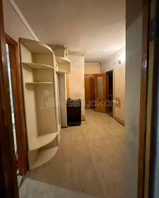 2 Սենյականոց Բնակարան, 77քմ, 6/12 հարկ, Պետական Վիճակում