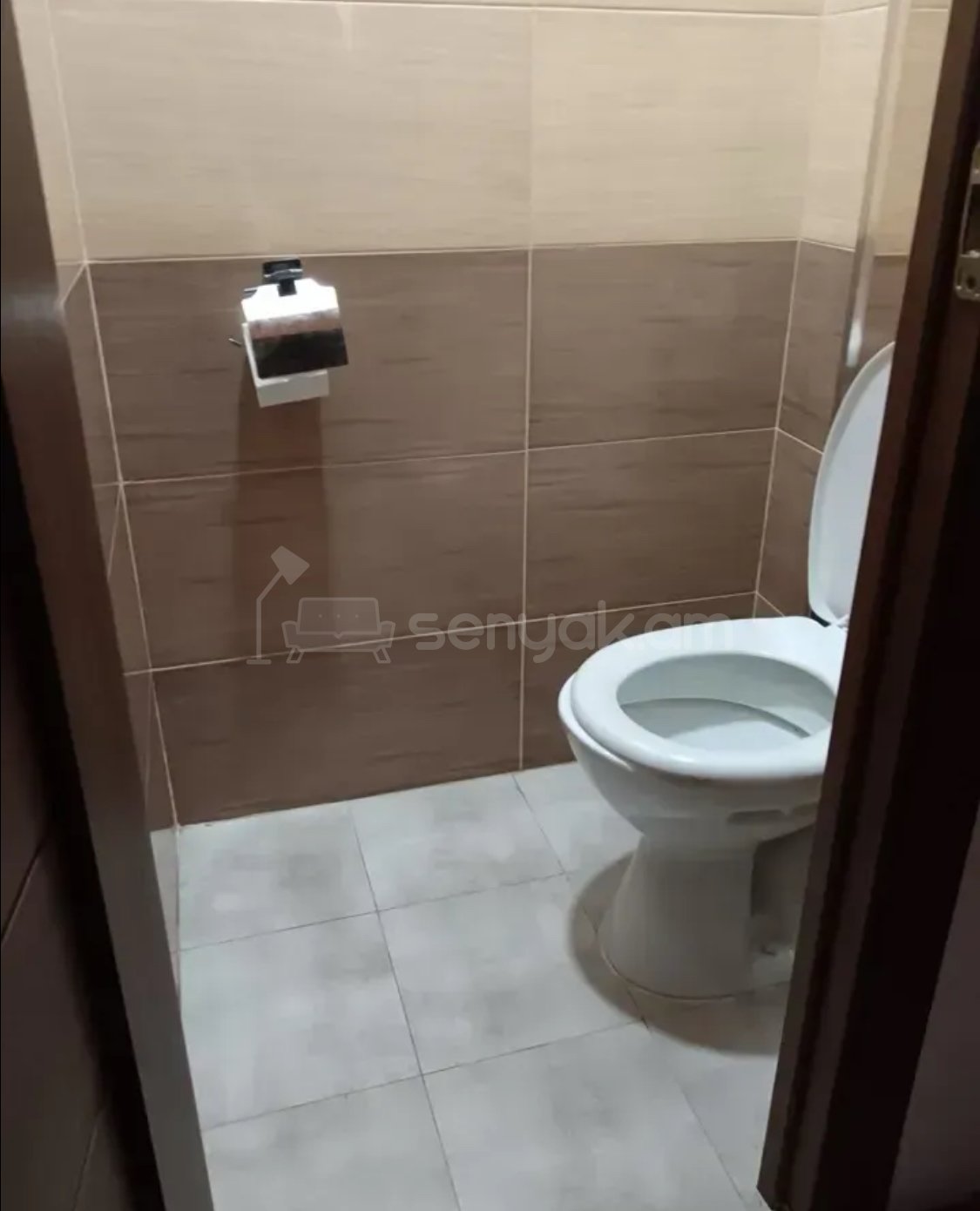 3 Սենյականոց Բնակարան, 75քմ, 9/9 հարկ, Նորմալ Վիճակում