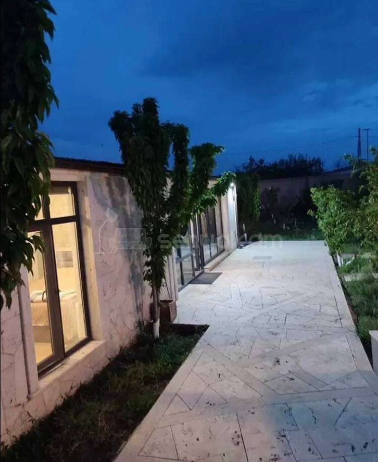 3 Սենյականոց Սեփական Տուն, 80քմ, Կապիտալ Վերանորոգված, Կահավորված, Ավտոտնակով