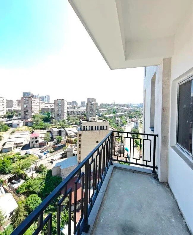 3 Սենյականոց Բնակարան Նորակառույցում, 100քմ, 13/16 հարկ, Զրոյական Վիճակում
