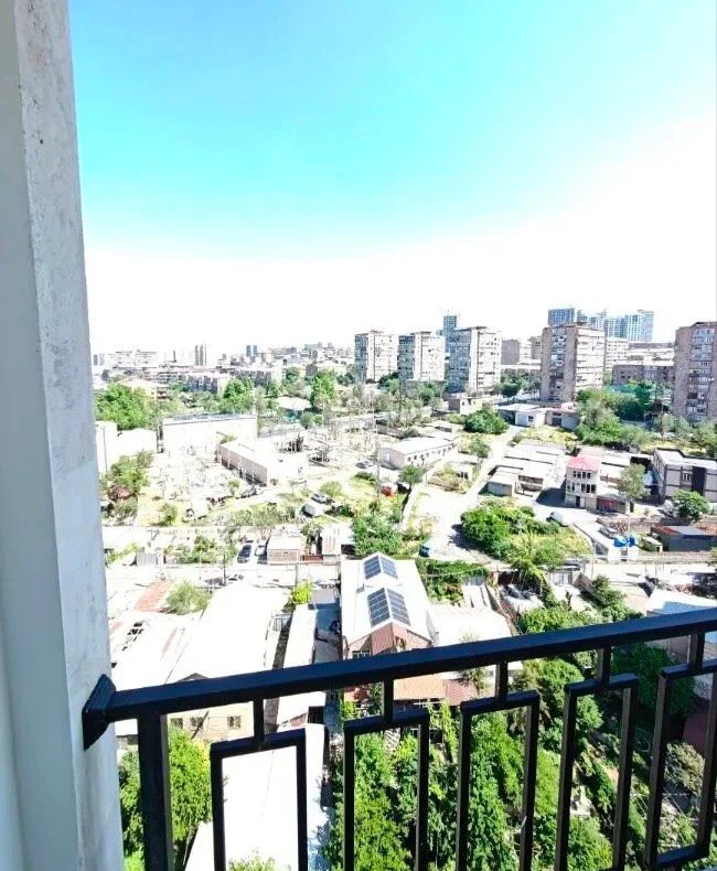 3 Սենյականոց Բնակարան Նորակառույցում, 100քմ, 13/16 հարկ, Զրոյական Վիճակում
