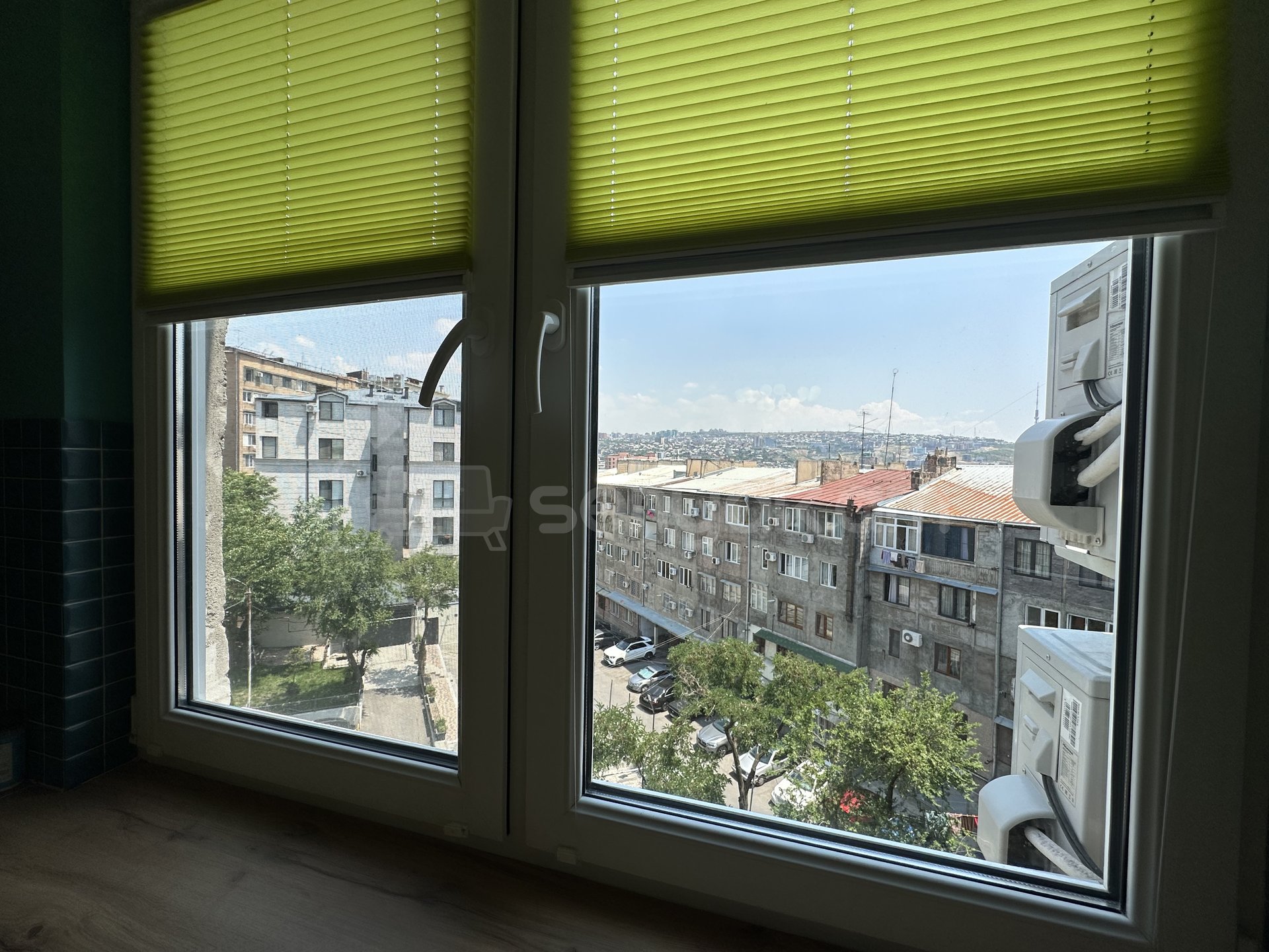 2 Սենյականոց Բնակարան Քարե Շենքում, 50քմ, 5/5 հարկ, Դիզայներական Վերանորոգված, Կահավորված, Արևկող