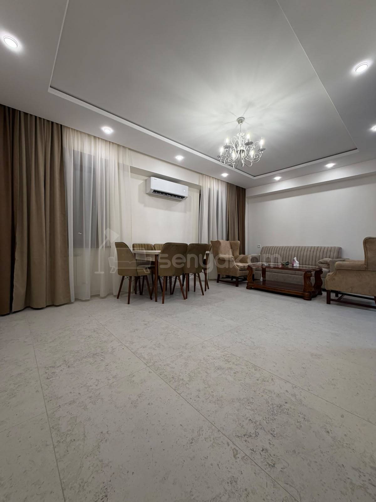 3 Սենյականոց Բնակարան, 70քմ, 1/14 հարկ, Դիզայներական Վերանորոգված, Կահավորված, Արևկող