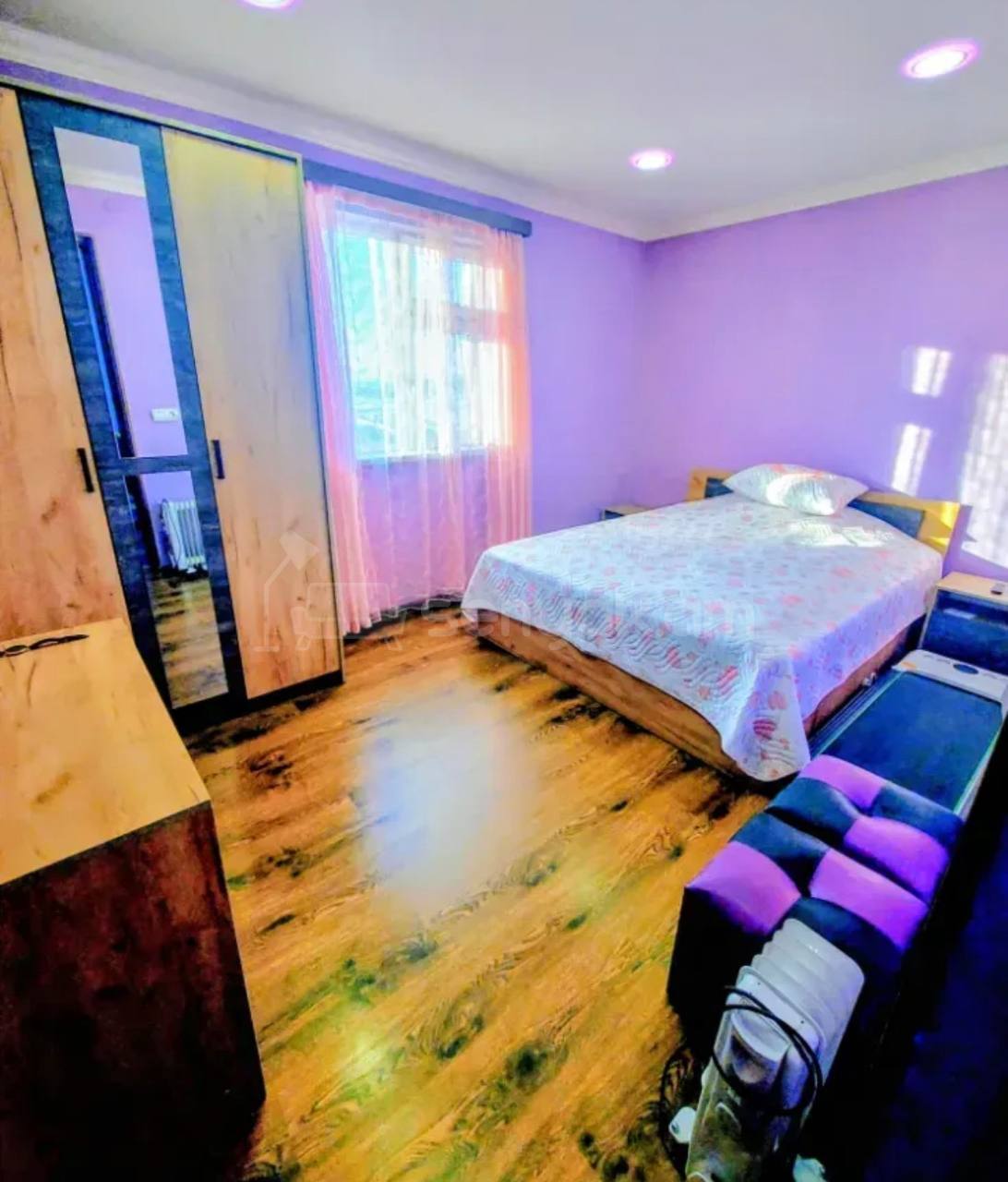 3 Սենյականոց Բնակարան Քարե Շենքում, 56քմ, 4/5 հարկ, Կոսմետիկ Վերանորոգված