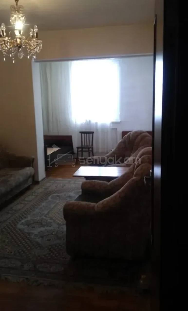 3 Սենյականոց Բնակարան, 68քմ, 10/10 հարկ, Պետական Վիճակում