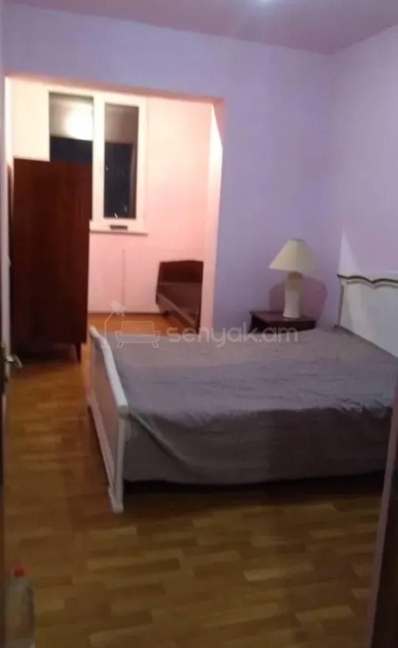 3 Սենյականոց Բնակարան, 68քմ, 10/10 հարկ, Պետական Վիճակում