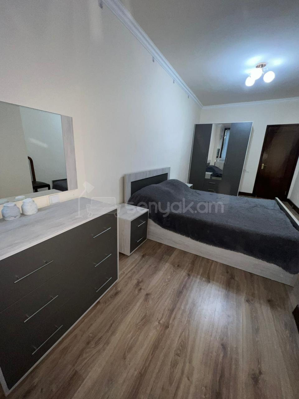3 Սենյականոց Բնակարան, 85քմ, 4/16 հարկ, Դիզայներական Վերանորոգված, Կահավորված, Արևկող