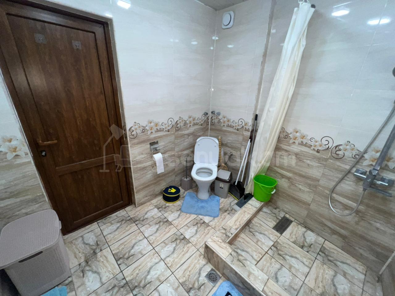 3 Սենյականոց Բնակարան, 85քմ, 4/16 հարկ, Դիզայներական Վերանորոգված, Կահավորված, Արևկող