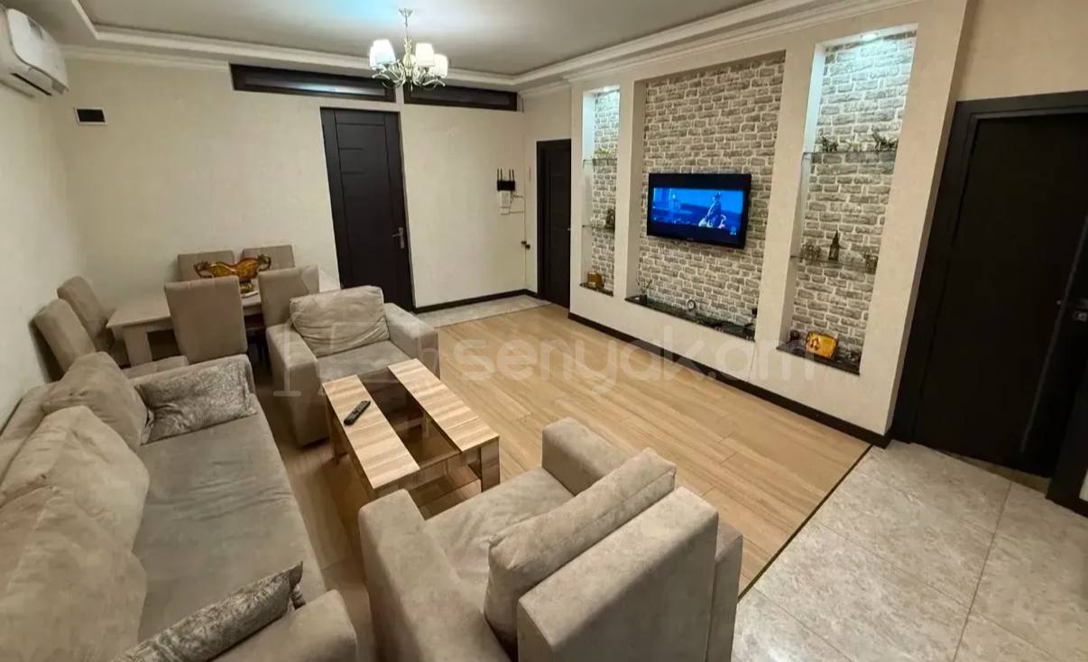 2 Սենյականոց Սեփական Տուն, 65քմ, Կապիտալ Վերանորոգված, Կահավորված