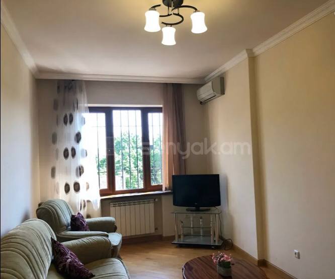 4 Սենյականոց Բնակարան Քարե Շենքում, 96քմ, 2/4 հարկ, Կոսմետիկ Վերանորոգված, Կահավորված