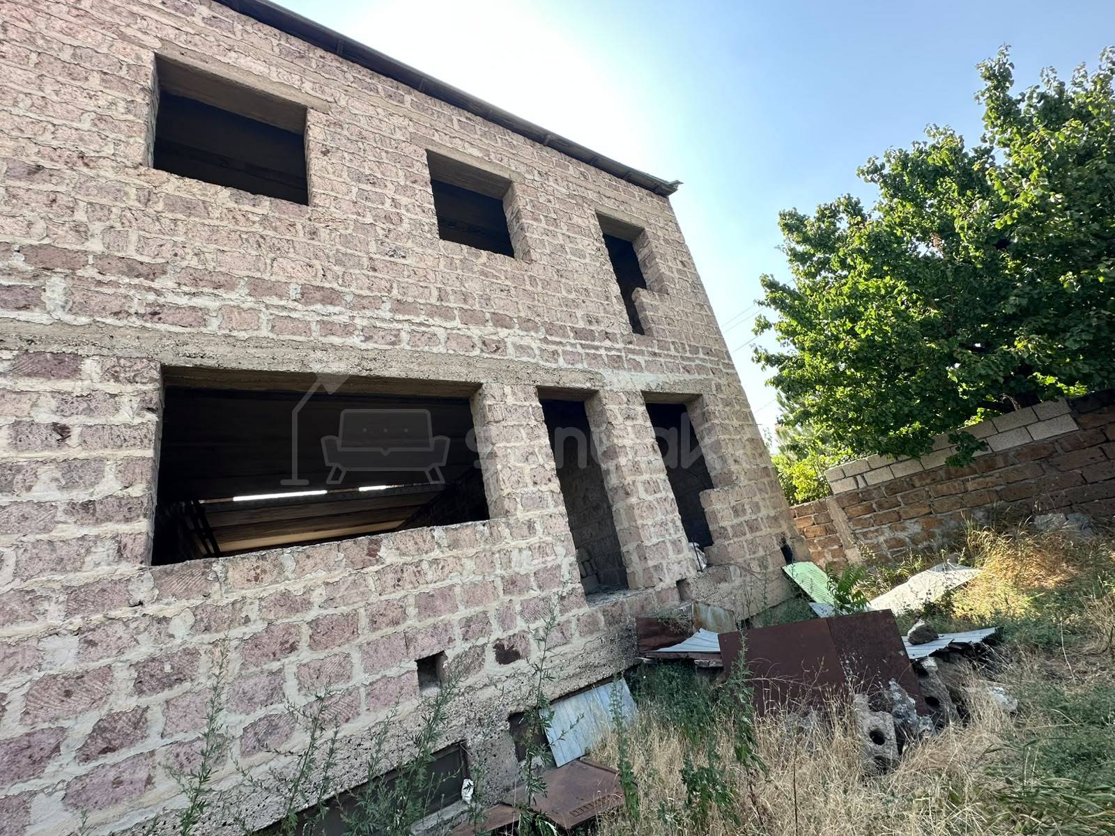Շենք-Շինություն, 400քմ