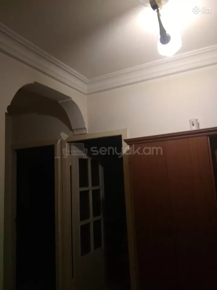 3 Սենյականոց Բնակարան, 75քմ, 3/9 հարկ, Նորմալ Վիճակում