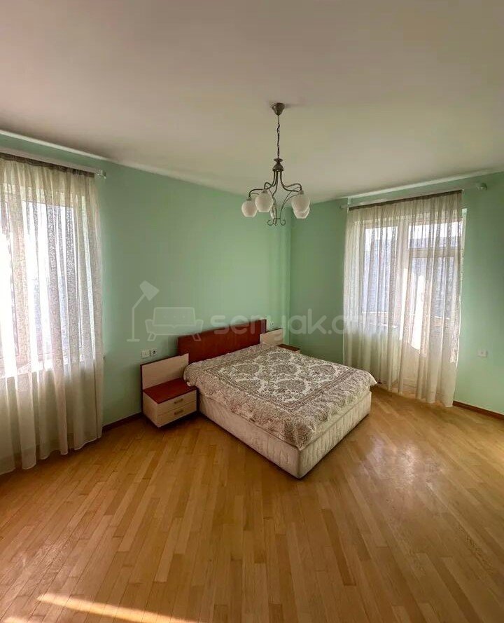 3 Սենյականոց Բնակարան, 136քմ, 9/12 հարկ, Կապիտալ Վերանորոգված