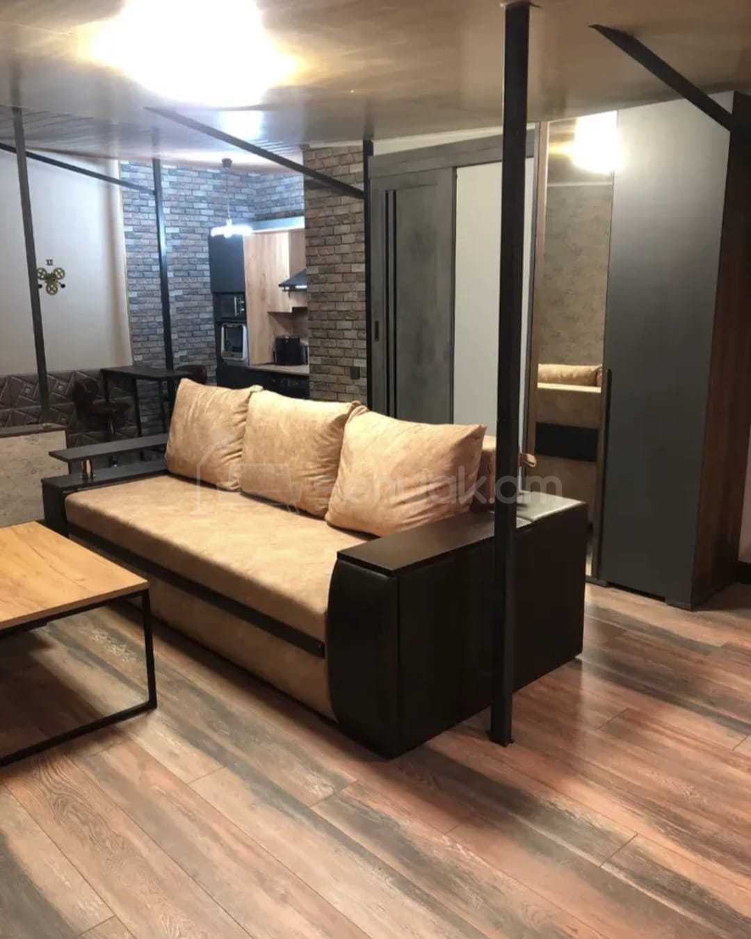 1 Սենյականոց Բնակարան, 45քմ, 11/11 հարկ, Դիզայներական Վերանորոգված, Կահավորված, Արևկող