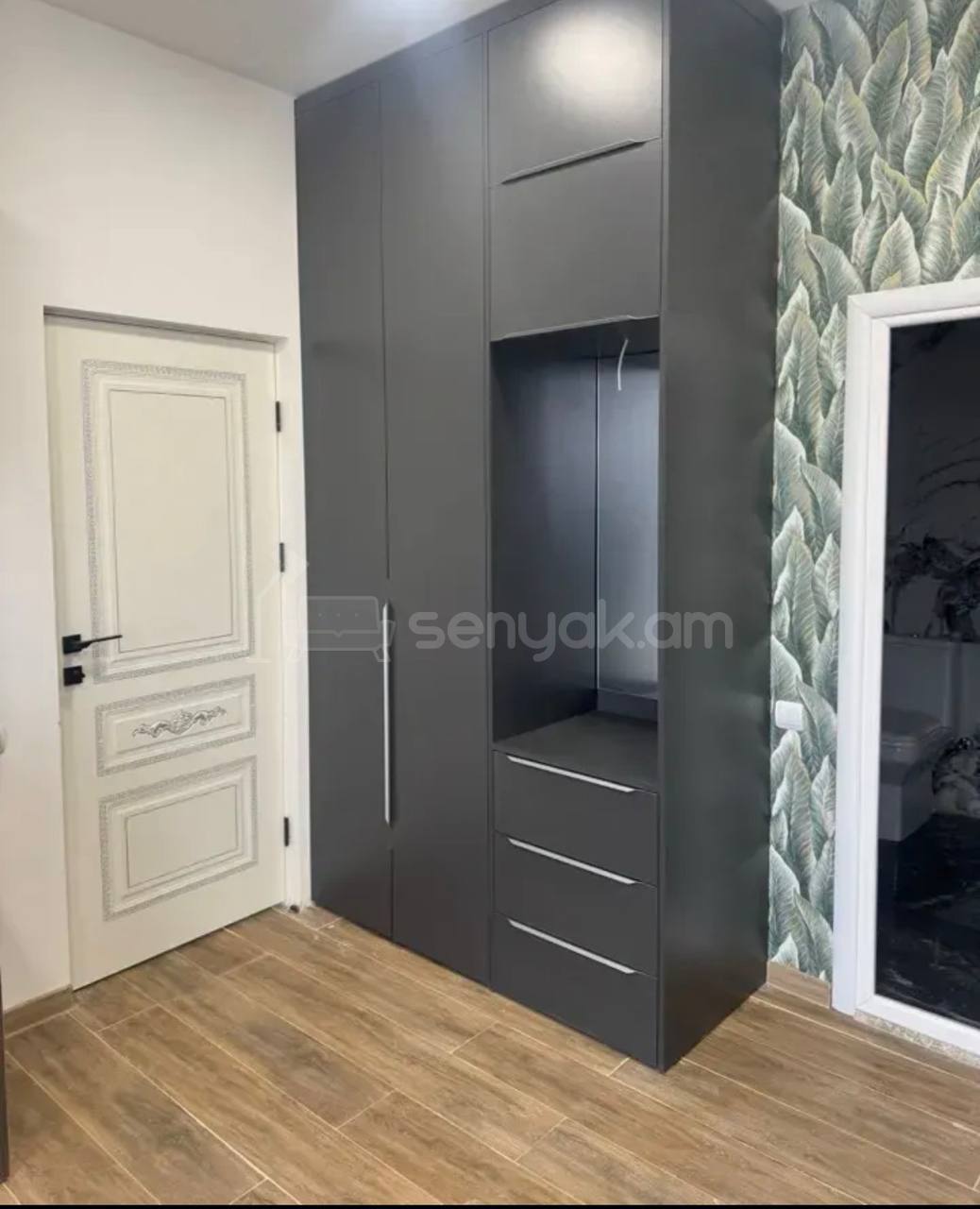 2 Սենյականոց Բնակարան Նորակառույցում, 52քմ, 2/4 հարկ, Կապիտալ Վերանորոգված, Կահավորված