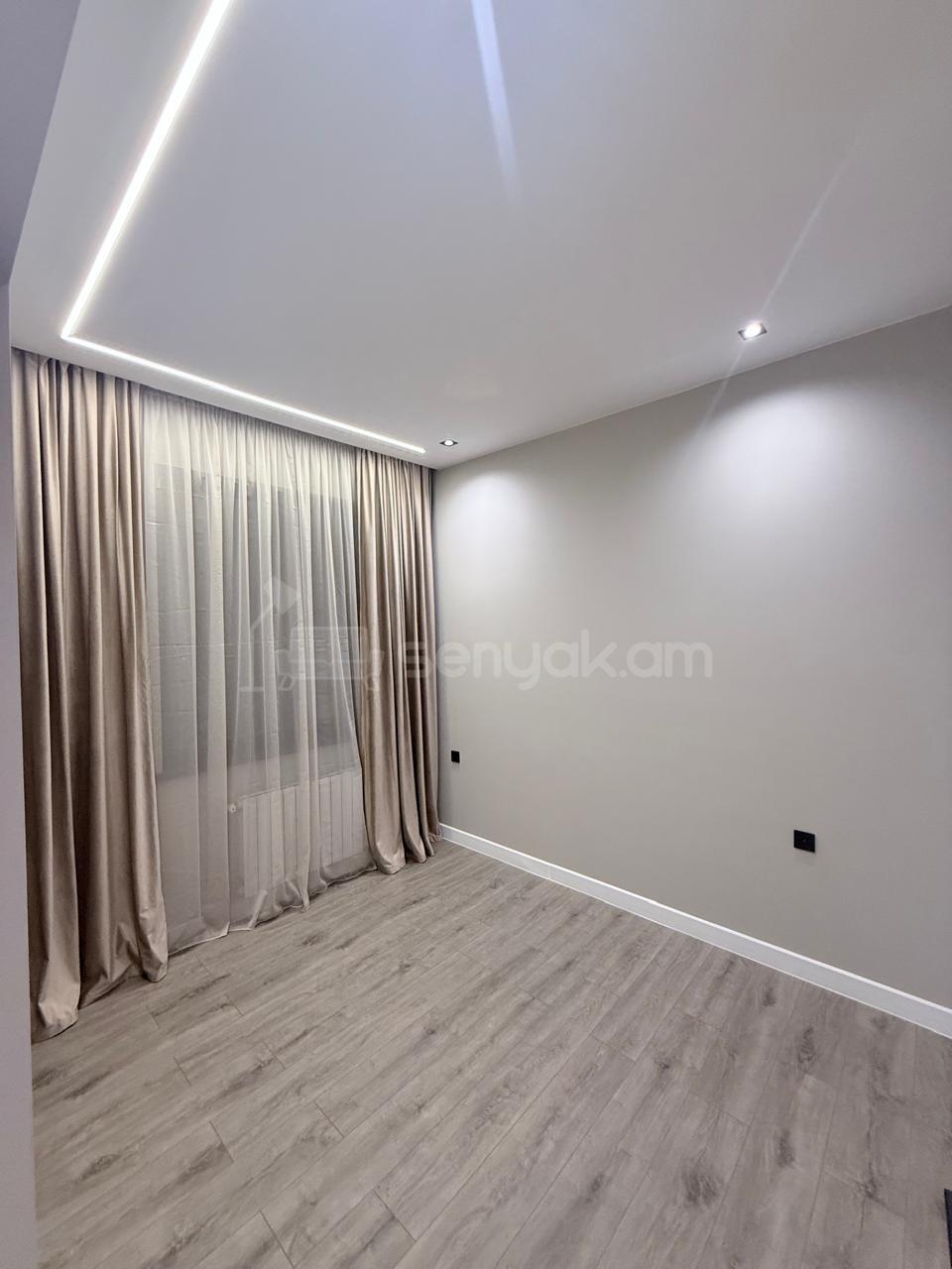 2 Սենյականոց Բնակարան Նորակառույցում, 41քմ, 10/13 հարկ, Դիզայներական Վերանորոգված