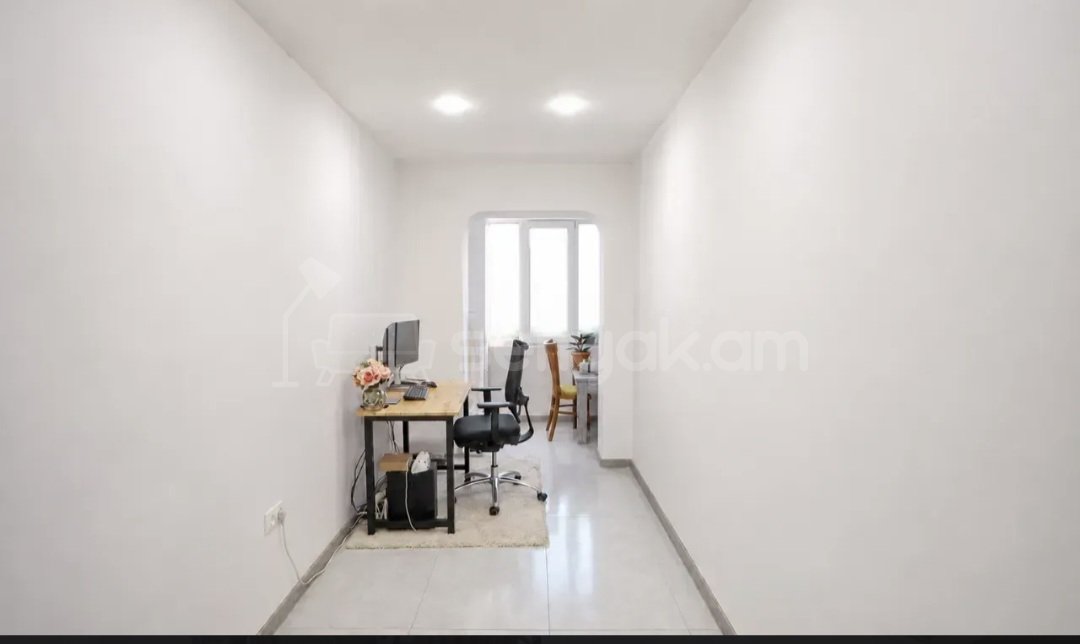 3 Սենյականոց Բնակարան, 98քմ, 8/9 հարկ, Կապիտալ Վերանորոգված