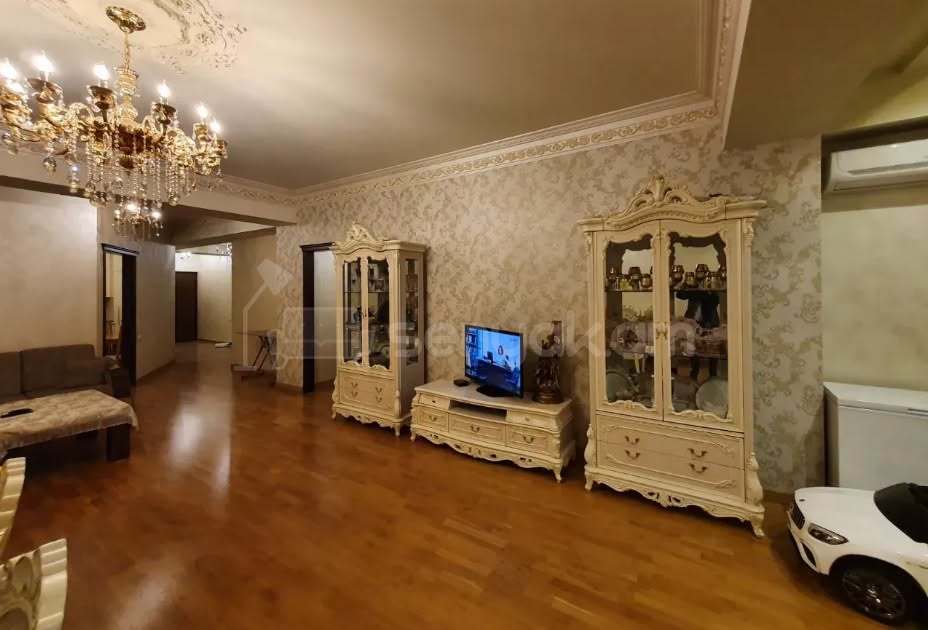 3 Սենյականոց Բնակարան Նորակառույցում, 112քմ, 4/12 հարկ, Կապիտալ Վերանորոգված