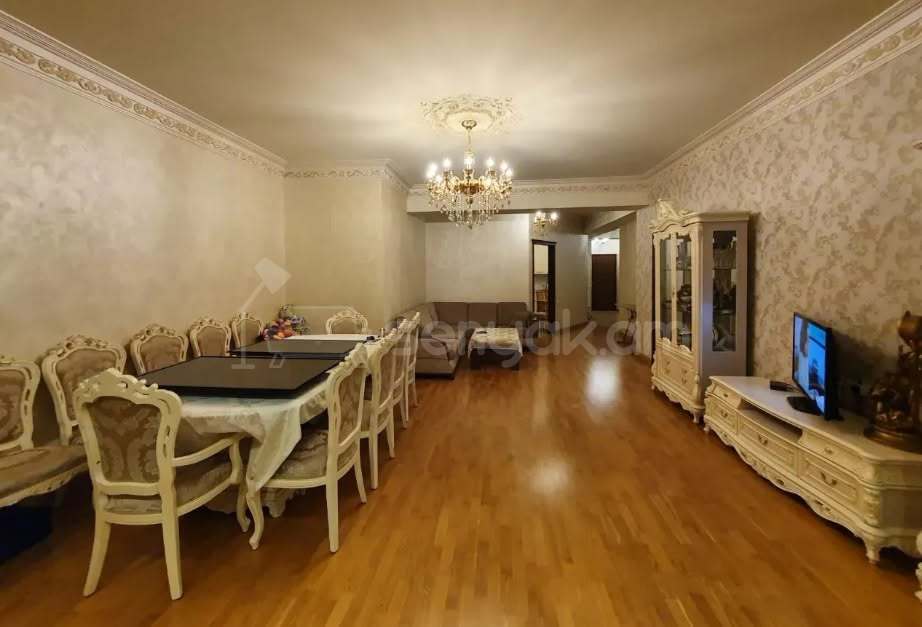 3 Սենյականոց Բնակարան Նորակառույցում, 112քմ, 4/12 հարկ, Կապիտալ Վերանորոգված